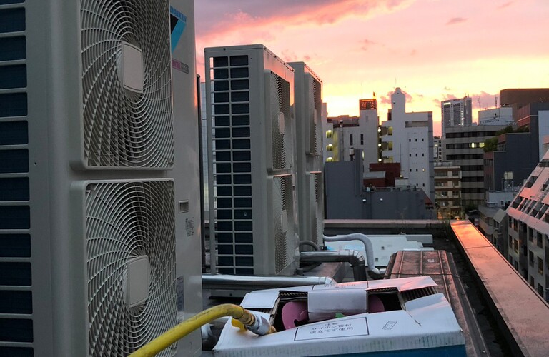 千葉市美浜区で業務用エアコンを入れ替えるなら植田冷熱に！